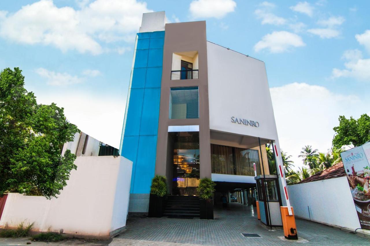 Saninro Hotel - Ragama Esterno foto