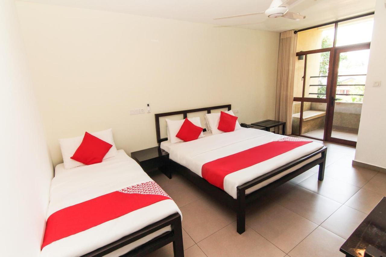 Saninro Hotel - Ragama Esterno foto