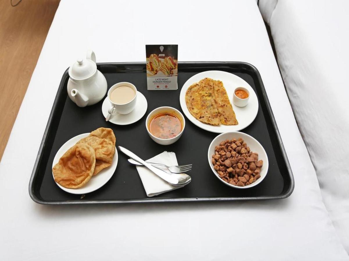 Saninro Hotel - Ragama Esterno foto